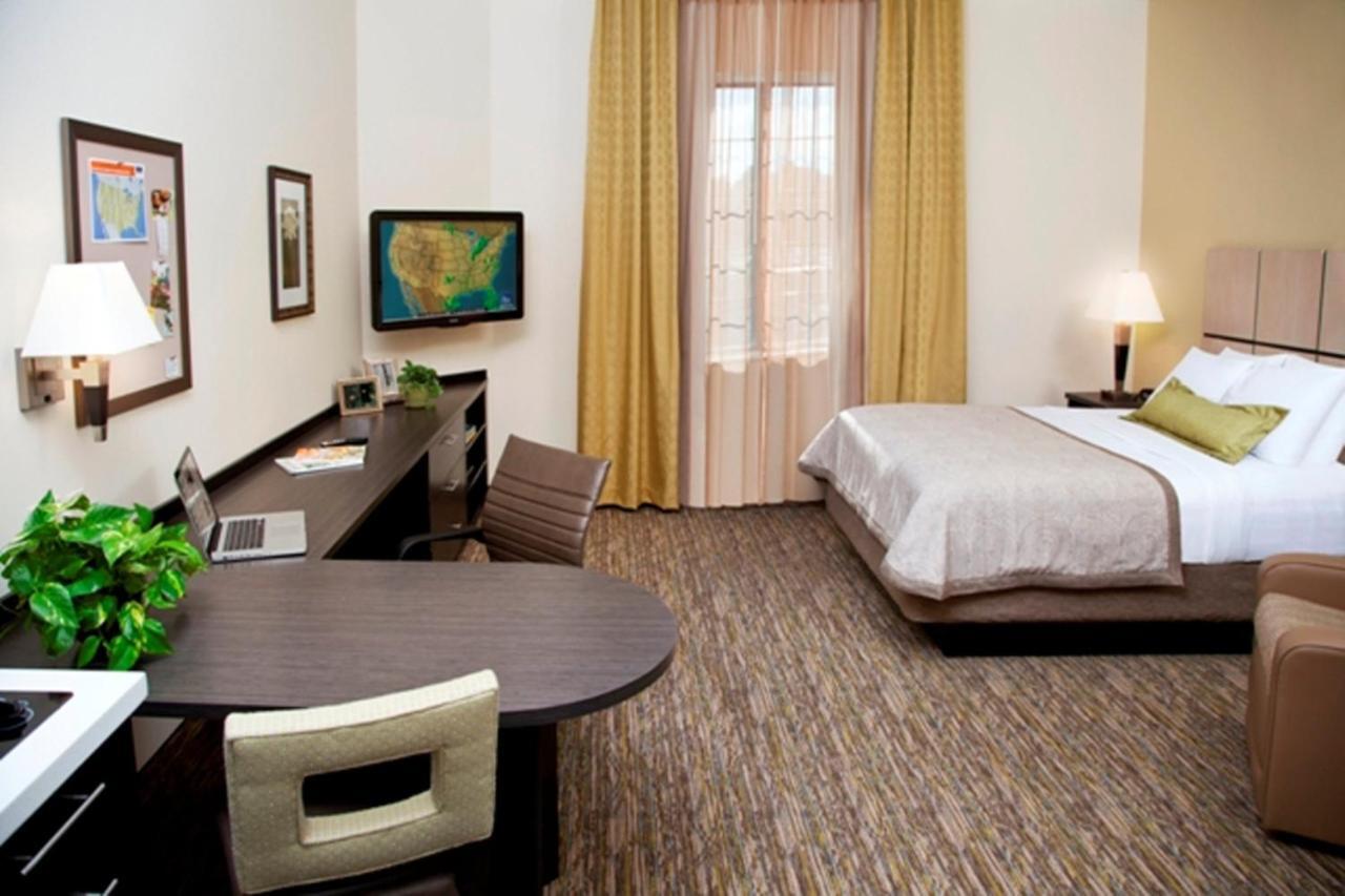Candlewood Suites - Austin Airport By Ihg Zewnętrze zdjęcie